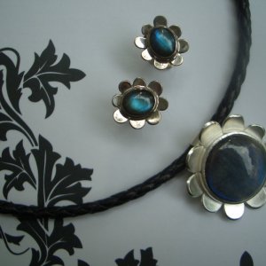 Spektrolithe, Wei&szlig;gold 750/000