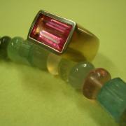 Pink Turmalin, Weißgold, Gelbgold 750/000